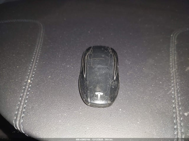 2018 TESLA MODEL S 5YJSA1E2XJF277084 Photo 10