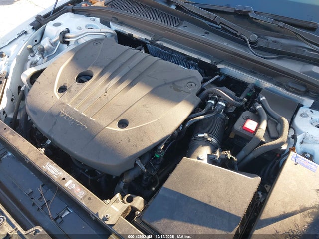 2025 VOLVO V60 CROSS COUNTRY YV4L12WK0S2149799 Photo 9