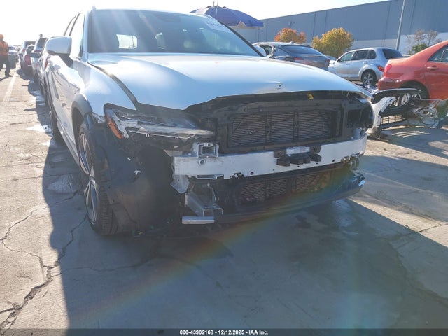 2025 VOLVO V60 CROSS COUNTRY YV4L12WK0S2149799 Photo 5