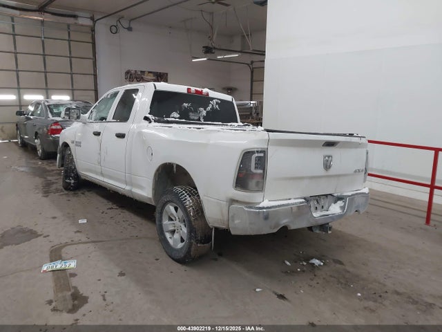 43902219 :رقم المزاد ، 1C6RR7FT6FS737408 vin ، 2015 Ram 1500 Tradesman مزاد بيع