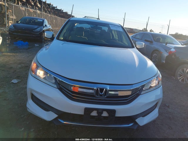 1HGCR2F30GA058955 Honda ACCORD LX