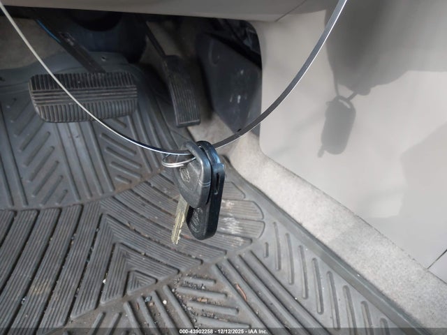 2001 NISSAN ALTIMA 1N4DL01D11C241419 Photo 10