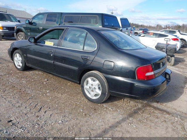 2001 NISSAN ALTIMA 1N4DL01D11C241419 Photo 2