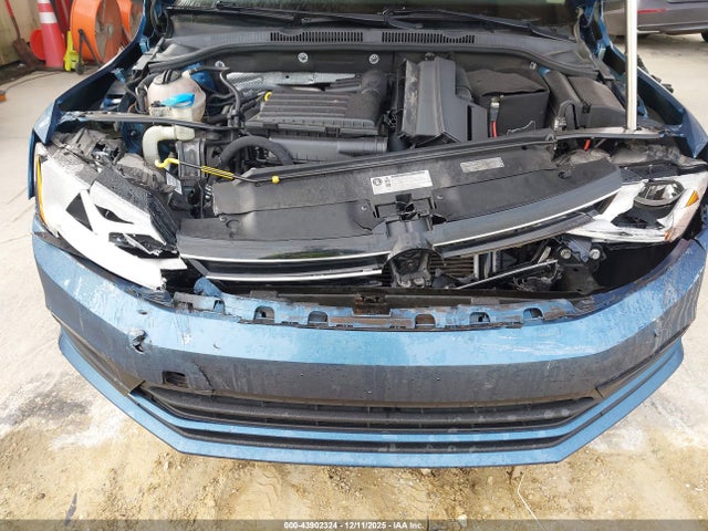 Aukcja sprzedaży 2017 Volkswagen Jetta 1.4t S, vin: 3VW2B7AJ4HM262970, numer aukcji: 43902324