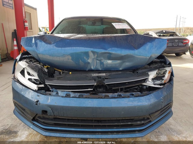 Aukcja sprzedaży 2017 Volkswagen Jetta 1.4t S, vin: 3VW2B7AJ4HM262970, numer aukcji: 43902324