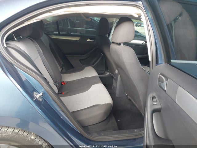 Aukcja sprzedaży 2017 Volkswagen Jetta 1.4t S, vin: 3VW2B7AJ4HM262970, numer aukcji: 43902324