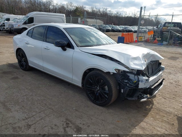 2024 VOLVO S60 RECHARGE PLUG-IN HYBRID 7JRH60FHXRG316428