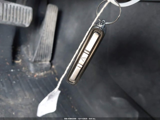 2024 VOLVO S60 RECHARGE PLUG-IN HYBRID 7JRH60FHXRG316428 Photo 10