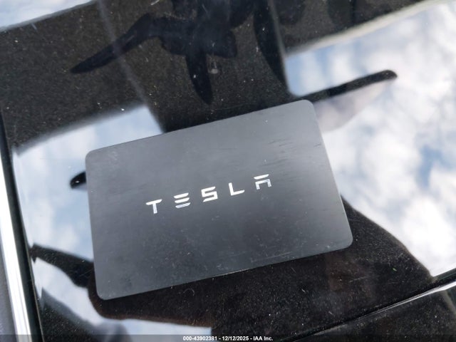 2019 TESLA MODEL 3 5YJ3E1EB7KF389142 Photo 10