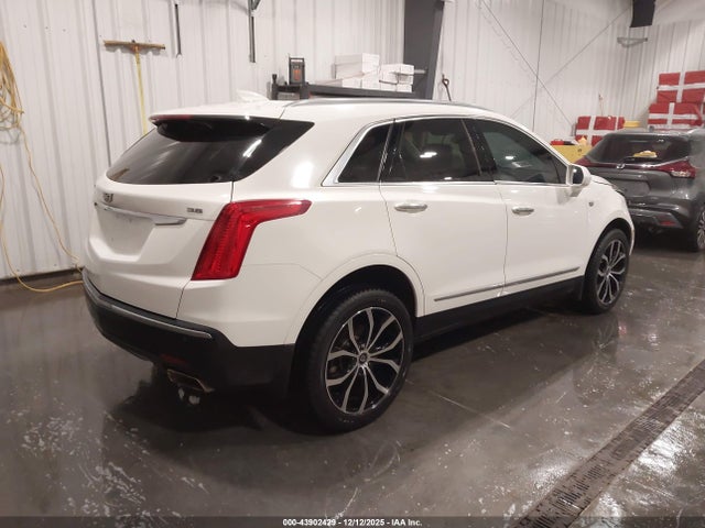 2017 CADILLAC XT5 1GYKNBRS4HZ138622 Photo 3