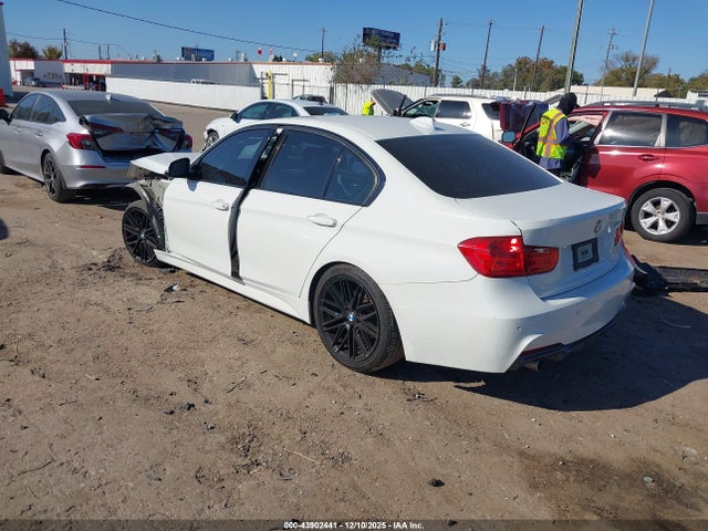 2015 BMW 328D WBA3D3C52FK157419 Photo 2