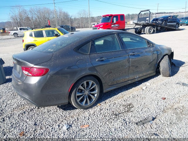 Chrysler 200 S 2015 1C3CCCBB5FN542523 Image 4