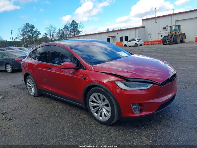 2018 TESLA MODEL X 5YJXCAE24JF112910 Photo 0