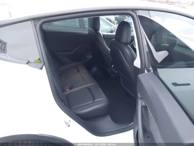 2022 TESLA MODEL Y 7SAYGDEE1NF358519 Photo 7