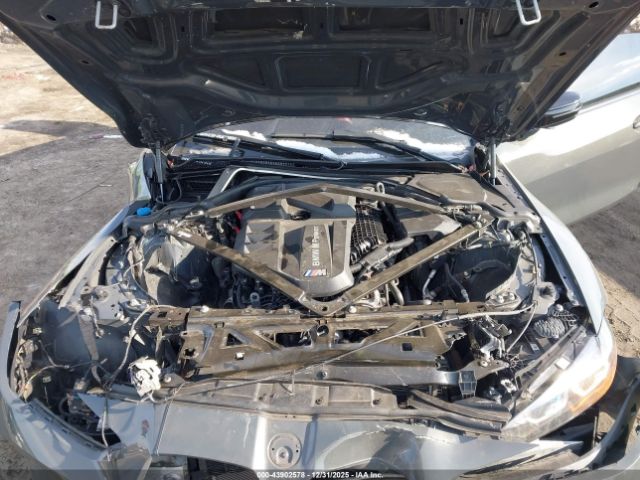 2022 BMW M4 WBS43AZ05NCK43769 Photo 9