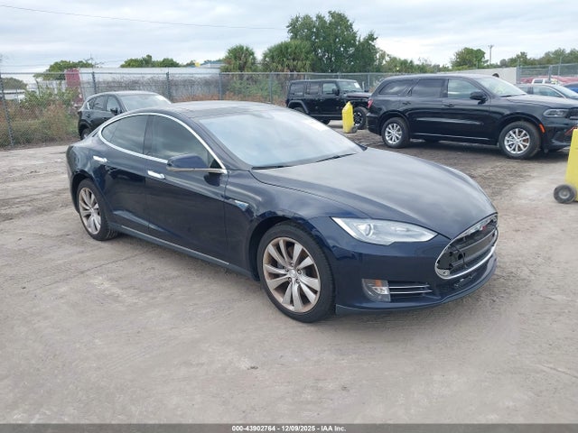 2014 TESLA MODEL S 5YJSA1H14EFP61454 Photo 0