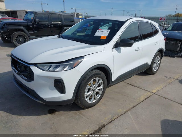 1FMCU0GN9PUA26730 Ford Escape Active