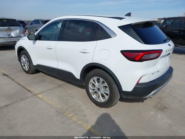 1FMCU0GN9PUA26730 Ford Escape Active
