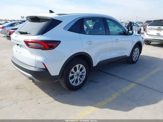 1FMCU0GN9PUA26730 Ford Escape Active