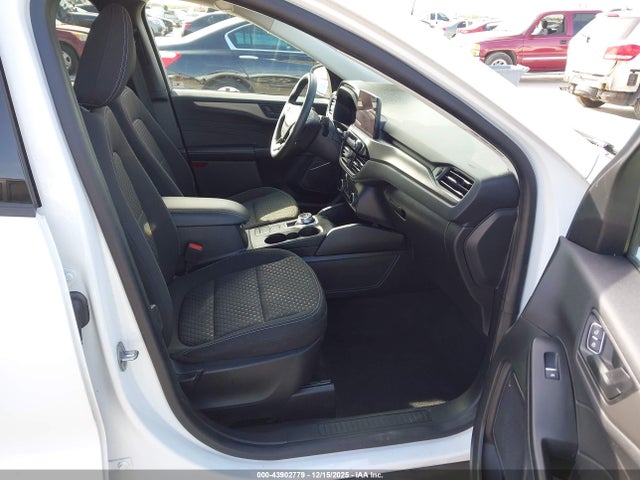 1FMCU0GN9PUA26730 Ford Escape Active
