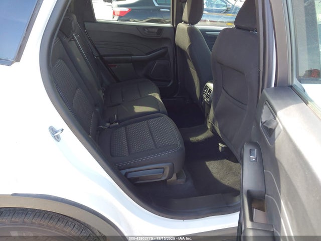1FMCU0GN9PUA26730 Ford Escape Active