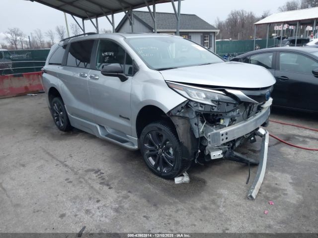 2024 TOYOTA SIENNA 5TDDRKEC1RS188513