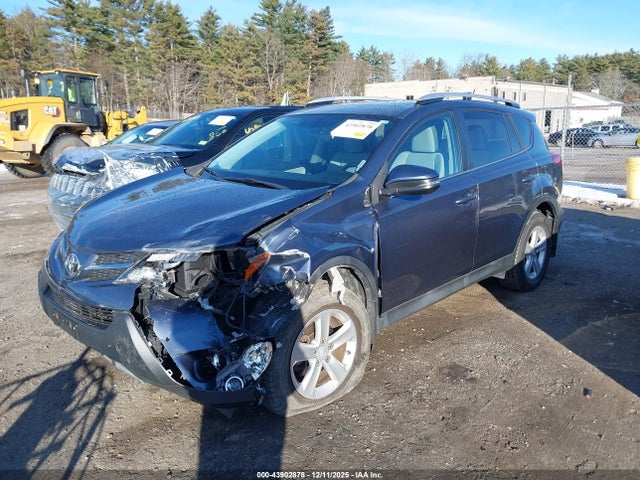 Toyota Rav4 Xle 2014 2T3RFREV0EW185412 Image 2