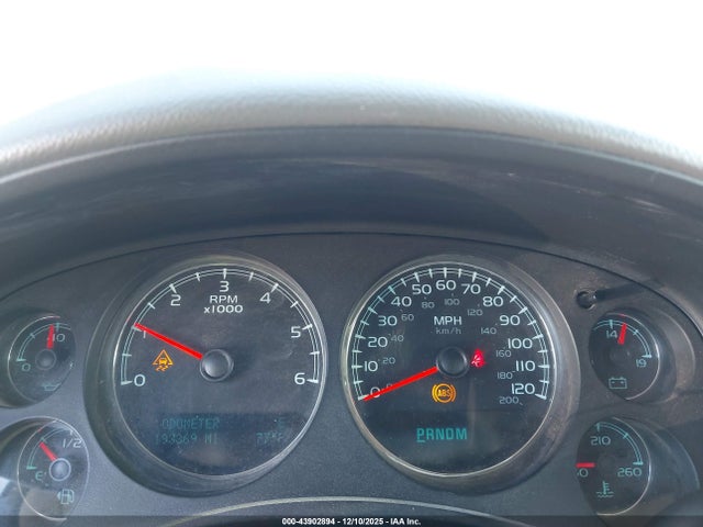 2009 CHEVROLET SUBURBAN 1500 1GNFC26019R264896 Photo 6