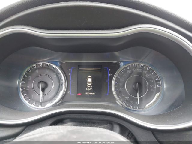 2017 CHRYSLER 200 1C3CCCAB9HN509433 Photo 6