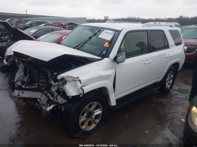 2018 TOYOTA 4RUNNER JTEBU5JR8J5495393 Photo 1