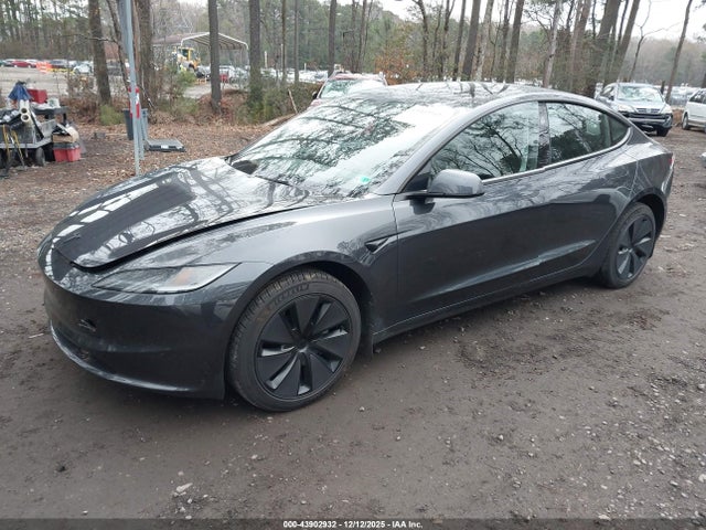 2025 TESLA MODEL 3 5YJ3E1EA9SF026381 Photo 1