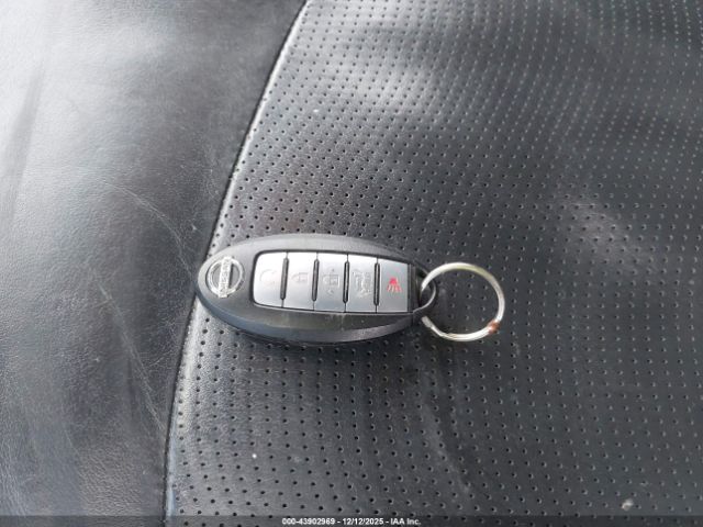 2017 NISSAN ARMADA JN8AY2NE3H9700586 Photo 10