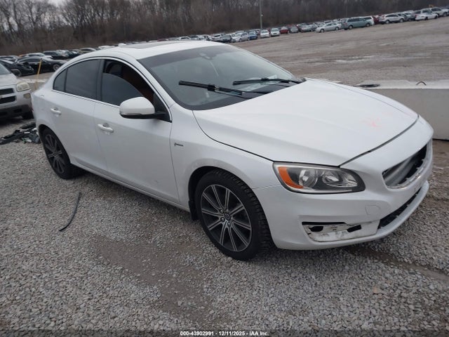 2017 VOLVO S60 INSCRIPTION LYV402HK8HB140475