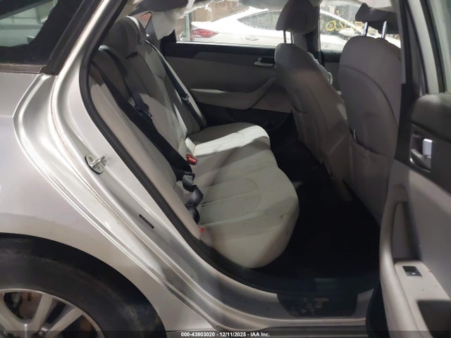 5NPE24AF0GH400955 Hyundai Sonata