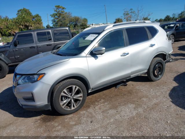 2019 NISSAN ROGUE 5N1AT2MVXKC772743 Photo 1