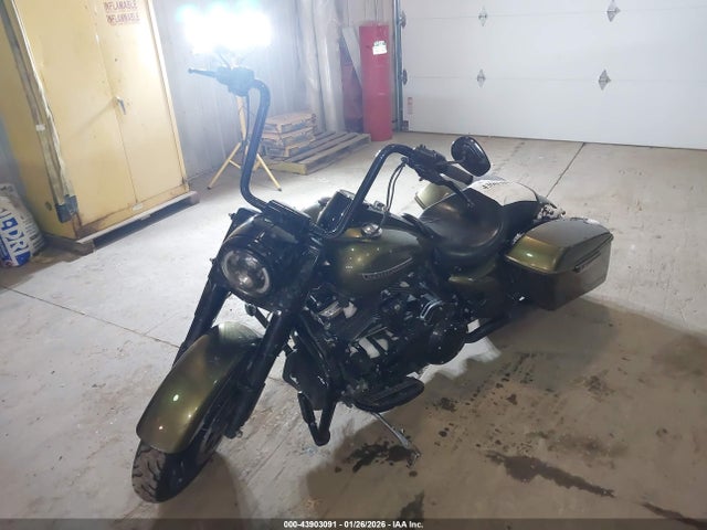 Harley-Davidson FLHRXS 2017 1HD1KVC22HB691748 Image 2
