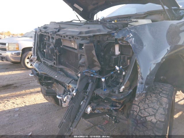 43903115 :رقم المزاد ، 1FT8W2BT1REE96480 vin ، 2024 Ford F-250 Platinum مزاد بيع