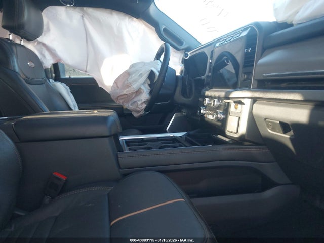 43903115 :رقم المزاد ، 1FT8W2BT1REE96480 vin ، 2024 Ford F-250 Platinum مزاد بيع