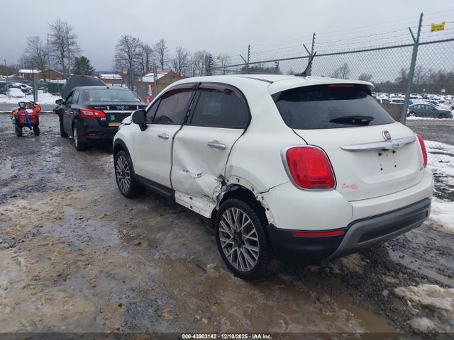 2016 FIAT 500X ZFBCFYCT2GP468722 Photo 2