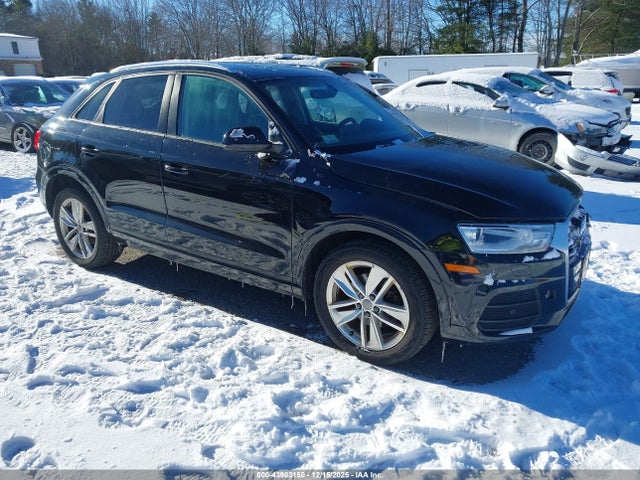 2017 AUDI Q3 WA1ECCFS5HR011844 Photo 0