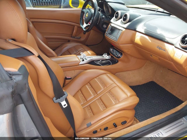 2010 FERRARI CALIFORNIA ZFF65LJA2A0171436 Photo 4