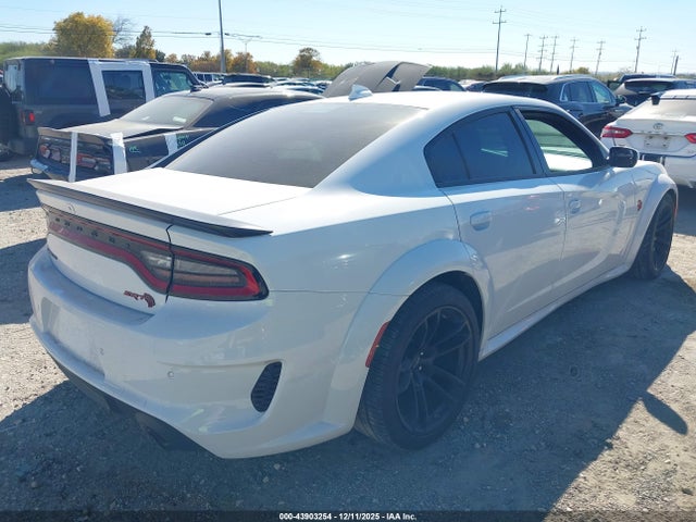 Dodge Charger Srt Jailbreak 2022 2C3CDXL94NH123814 Image 4