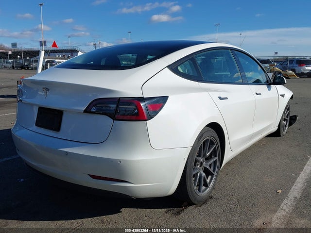 2022 TESLA MODEL 3 5YJ3E1EA9NF102671 Photo 3