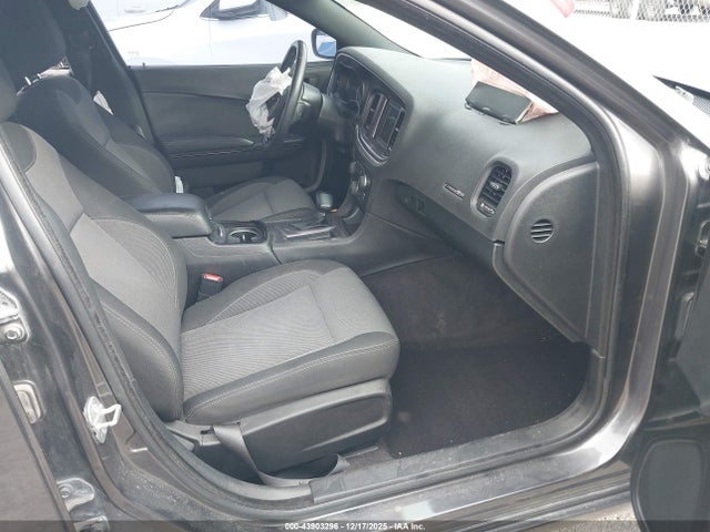 2C3CDXBG6JH210009 Dodge Charger Sxt Rwd