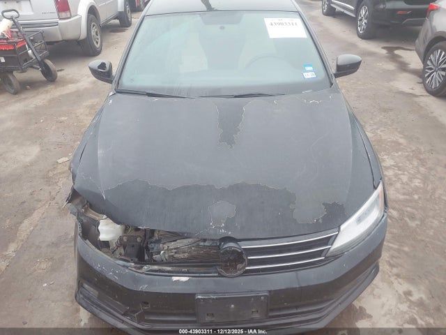 Продажа на аукционе авто 2016 Volkswagen Jetta 1.8t Sport, vin: 3VWD17AJ8GM232445, номер лота: 43903311