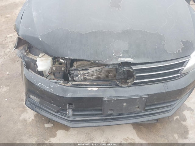 Продажа на аукционе авто 2016 Volkswagen Jetta 1.8t Sport, vin: 3VWD17AJ8GM232445, номер лота: 43903311