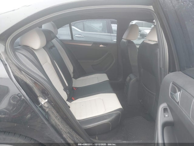 Продажа на аукционе авто 2016 Volkswagen Jetta 1.8t Sport, vin: 3VWD17AJ8GM232445, номер лота: 43903311