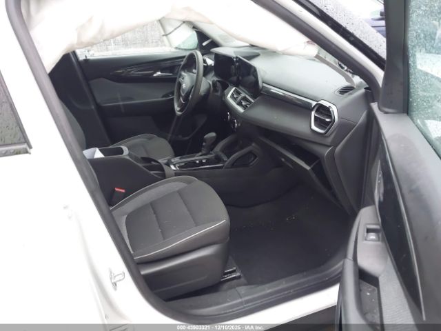 2024 CHEVROLET TRAILBLAZER KL79MNSLXRB098663 Photo 4