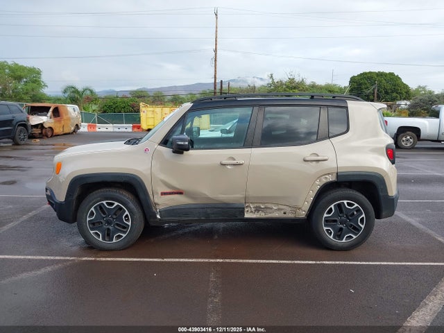 Jeep Renegade Trailhawk 2016 ZACCJBCT6GPD65640 Image 14