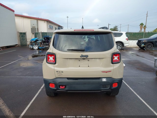 Jeep Renegade Trailhawk 2016 ZACCJBCT6GPD65640 Image 16